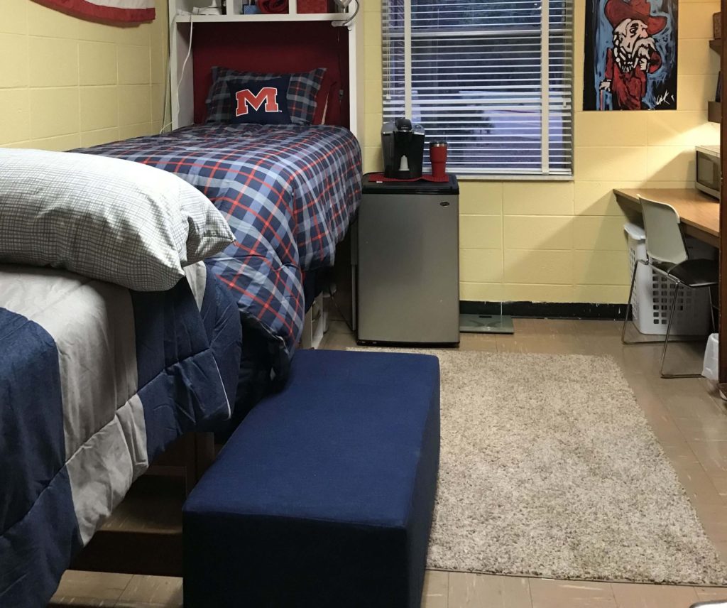 bed to bed setup for dorm