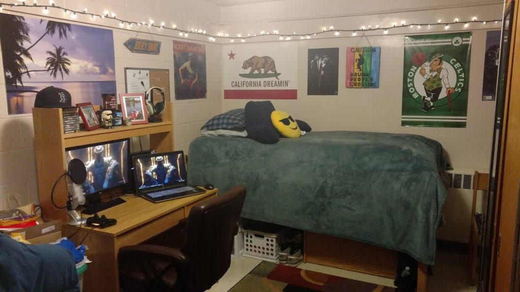 dorm room ideas for guys gaming 