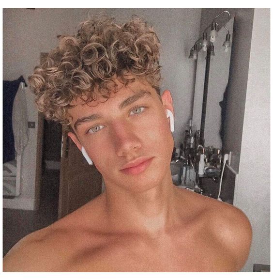 13 Great CurlyHair Hairstyles For Teenage Boys