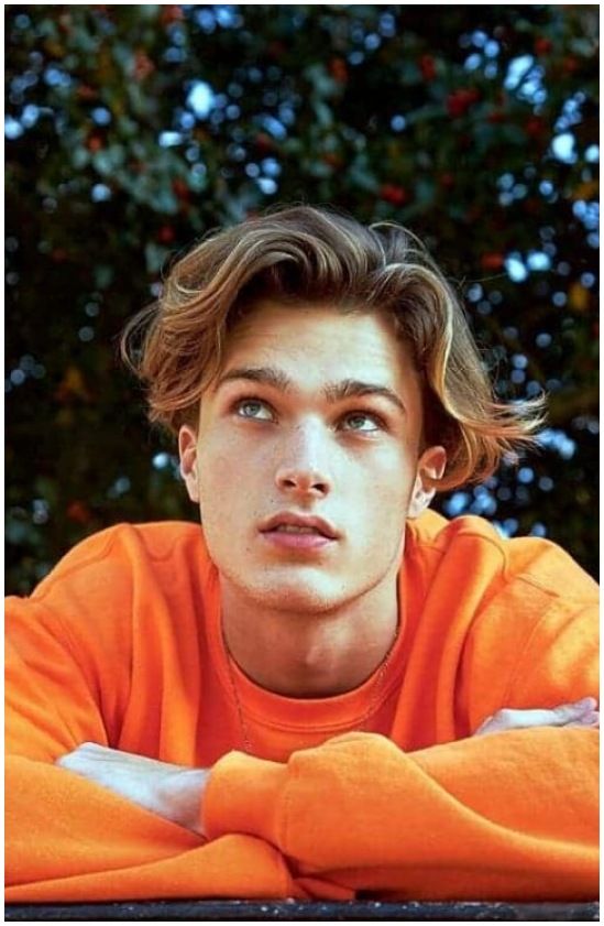 Long hair side part for teen boys