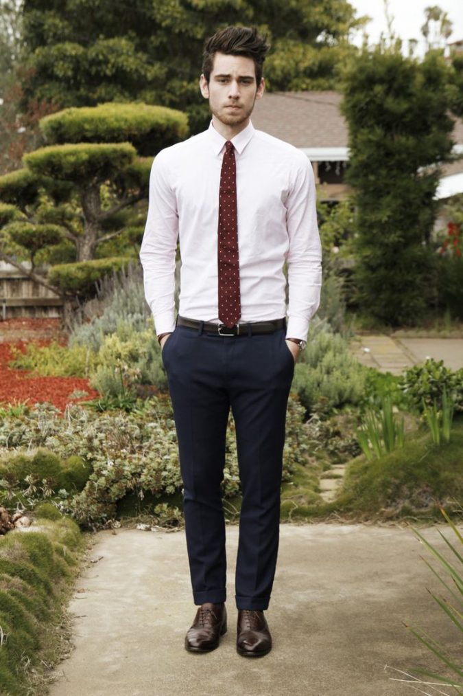 what should a teenage guy wear to a job interview