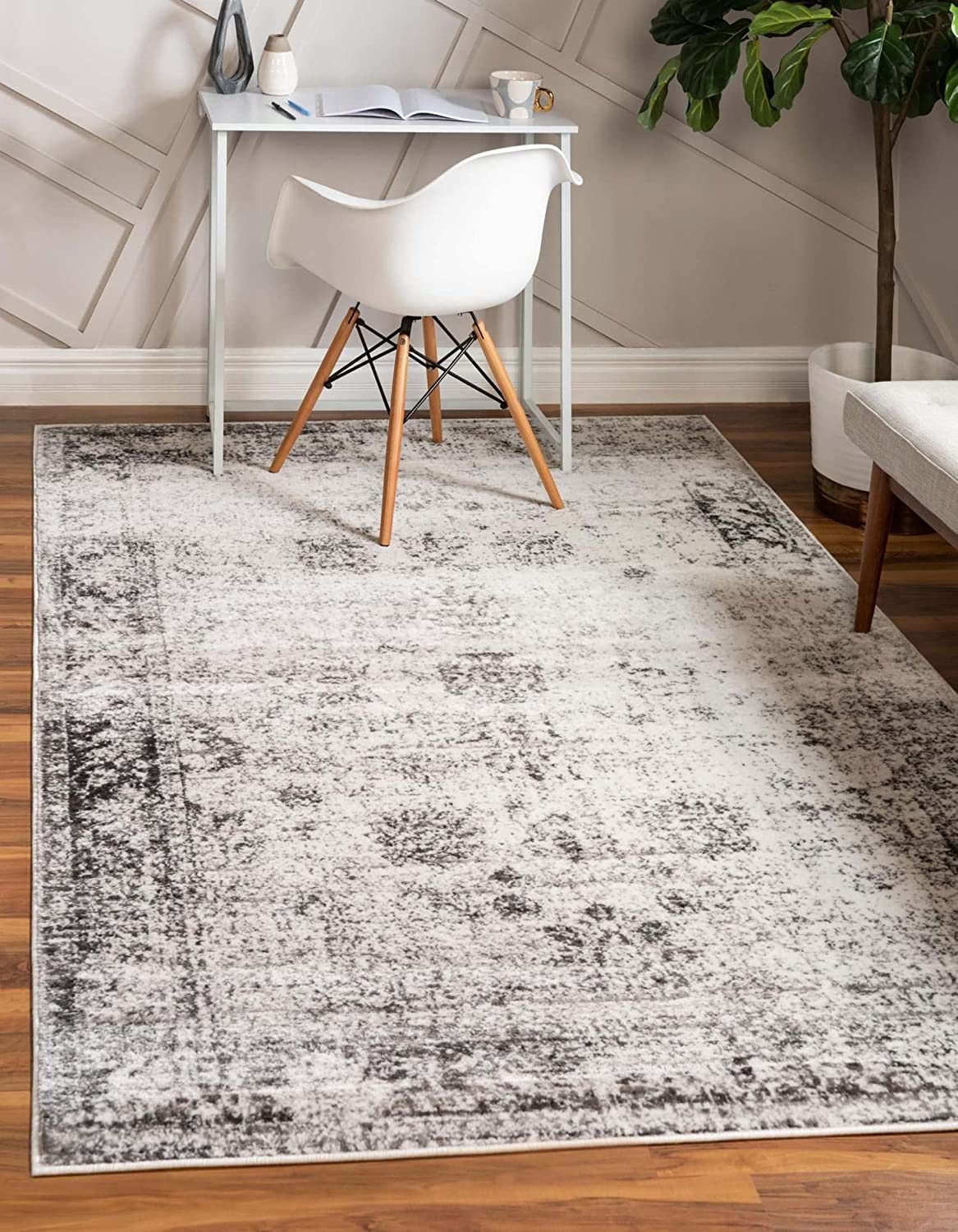 10 Best Rugs for Dorm Rooms in 2023