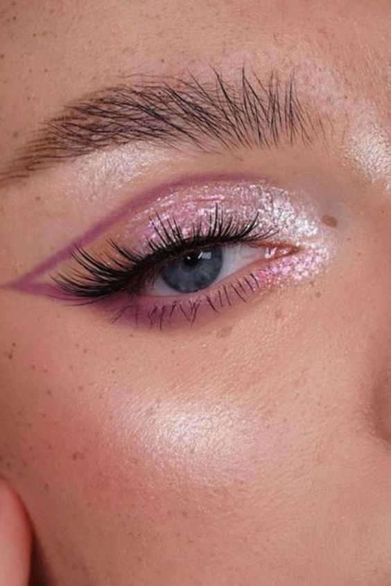 Glitter eye makeup