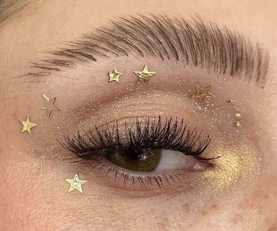 gold star eye makeup