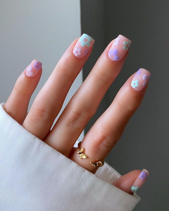 15 Cute & Trendy Spring Nail Designs for Teens