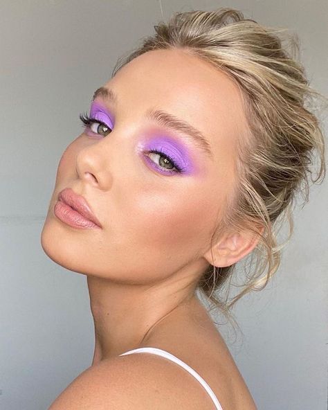 homecoming makeup ideas for lavender dress