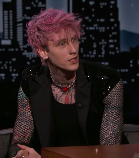 mgk pink hairstyle