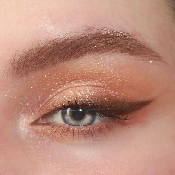 homecoming glitter makeup