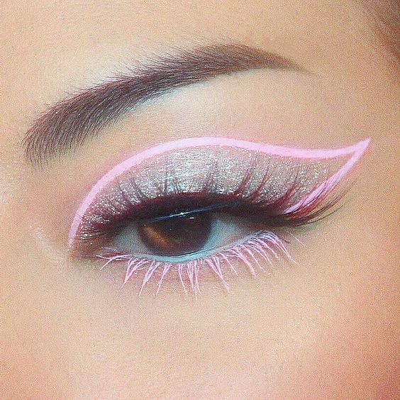 baby pink eyeliner makeup