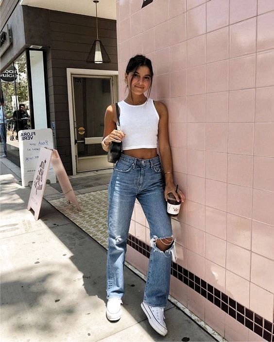 casual tank top and jeans outfit