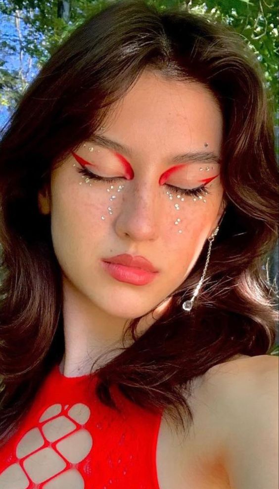 red Coachella makeup ideas