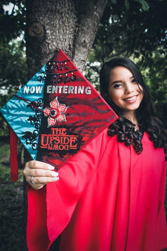 Stranger Things graduation cap ideas