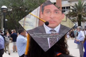 Mindy Kaling graduation cap decoration idea