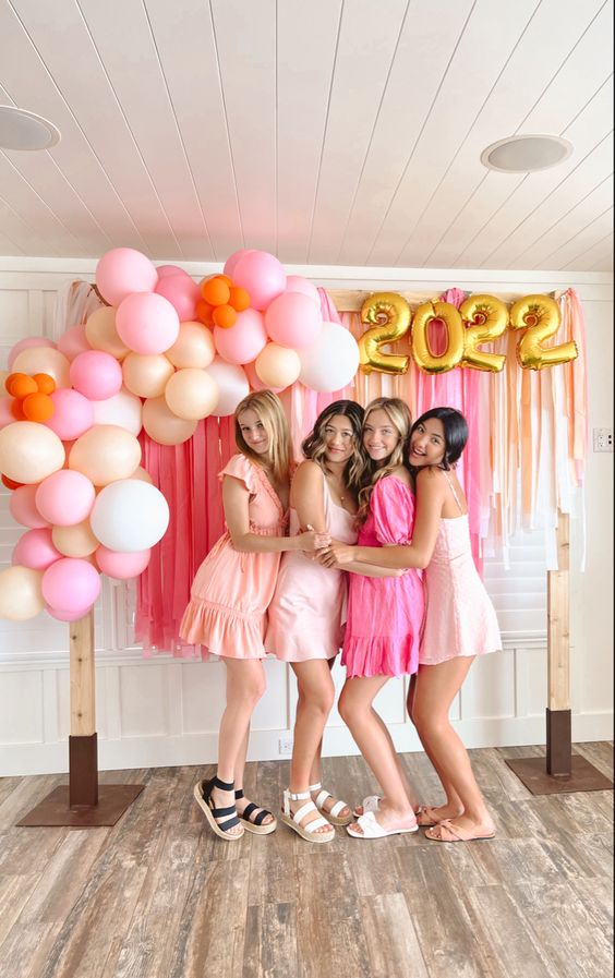 pink photo booth graduation ideas