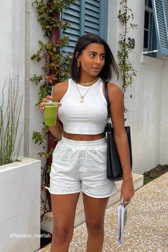 25 Stylish Summer Outfits for Teenage Girls