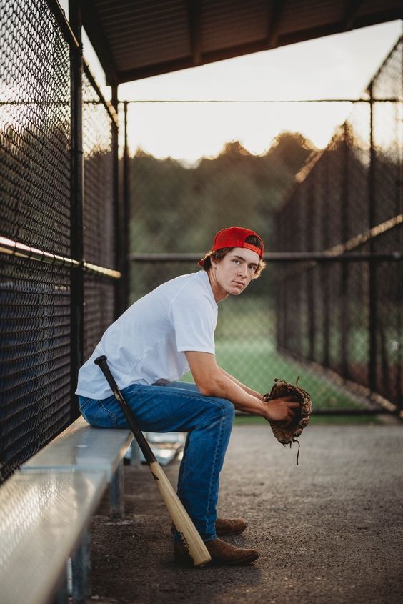 senior poses for baseball players