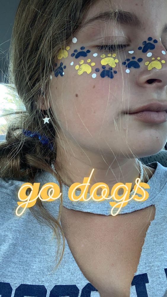 game day face paint with paws