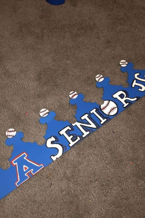 senior crown template