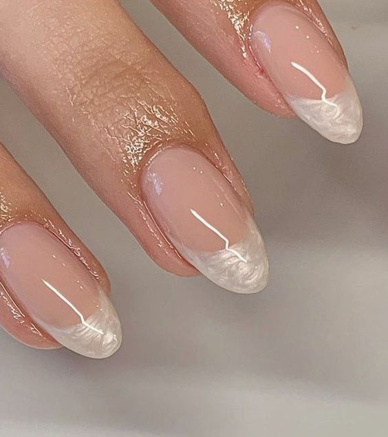 cute classy white nails for graduation
