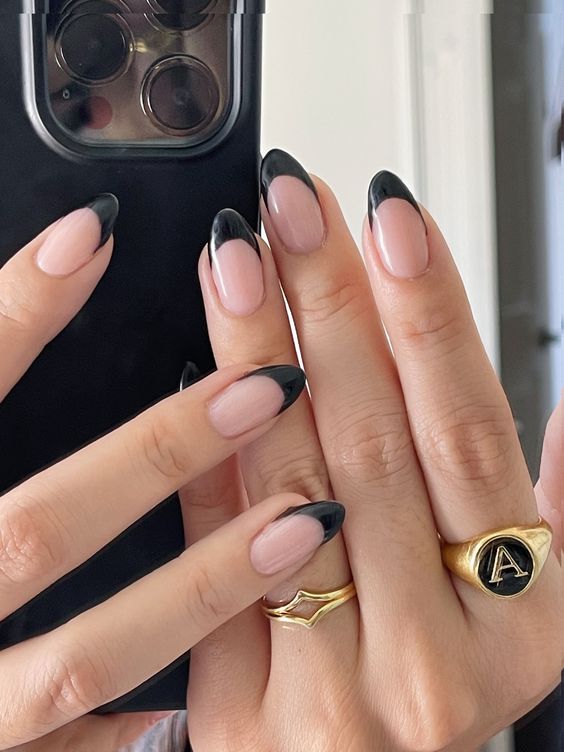 black french tip nail ideas