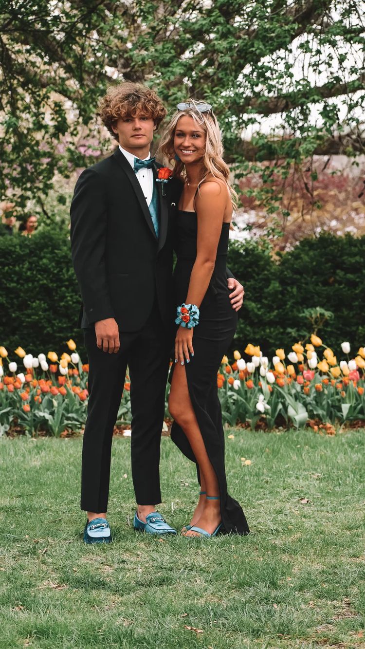 matching prom couples outfits