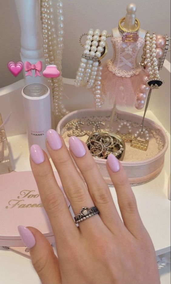 pink nails cute