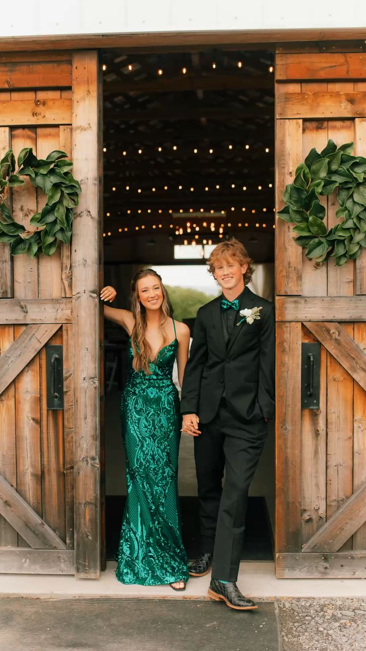 prom couple outfits