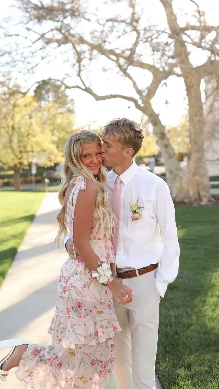 simple and white prom outfit