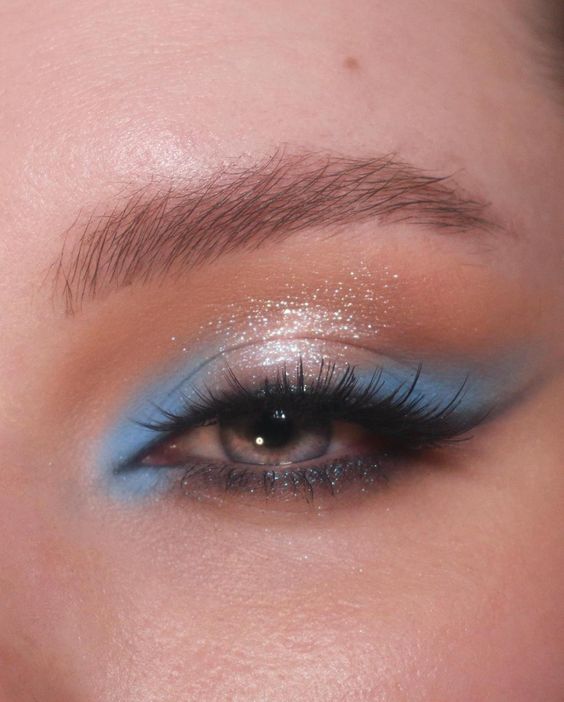 best Prom makeup looks for blue dress 