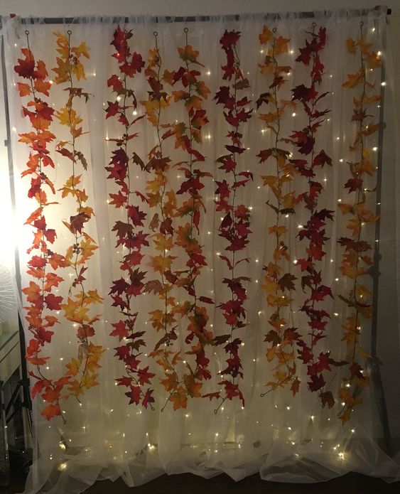 friendsgiving backdrop decorations