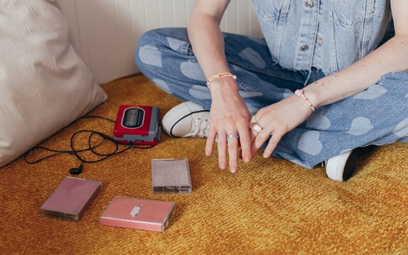 10 Things Every Teen Did in 90s That No One Talks About Now