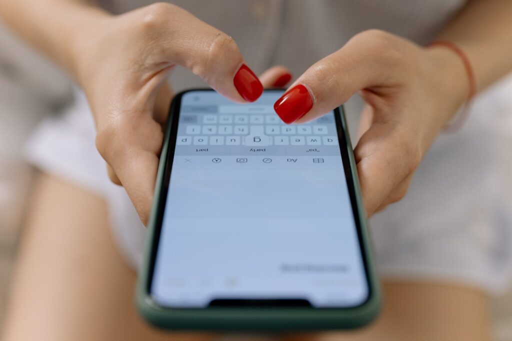 Using your phone’s touchscreen