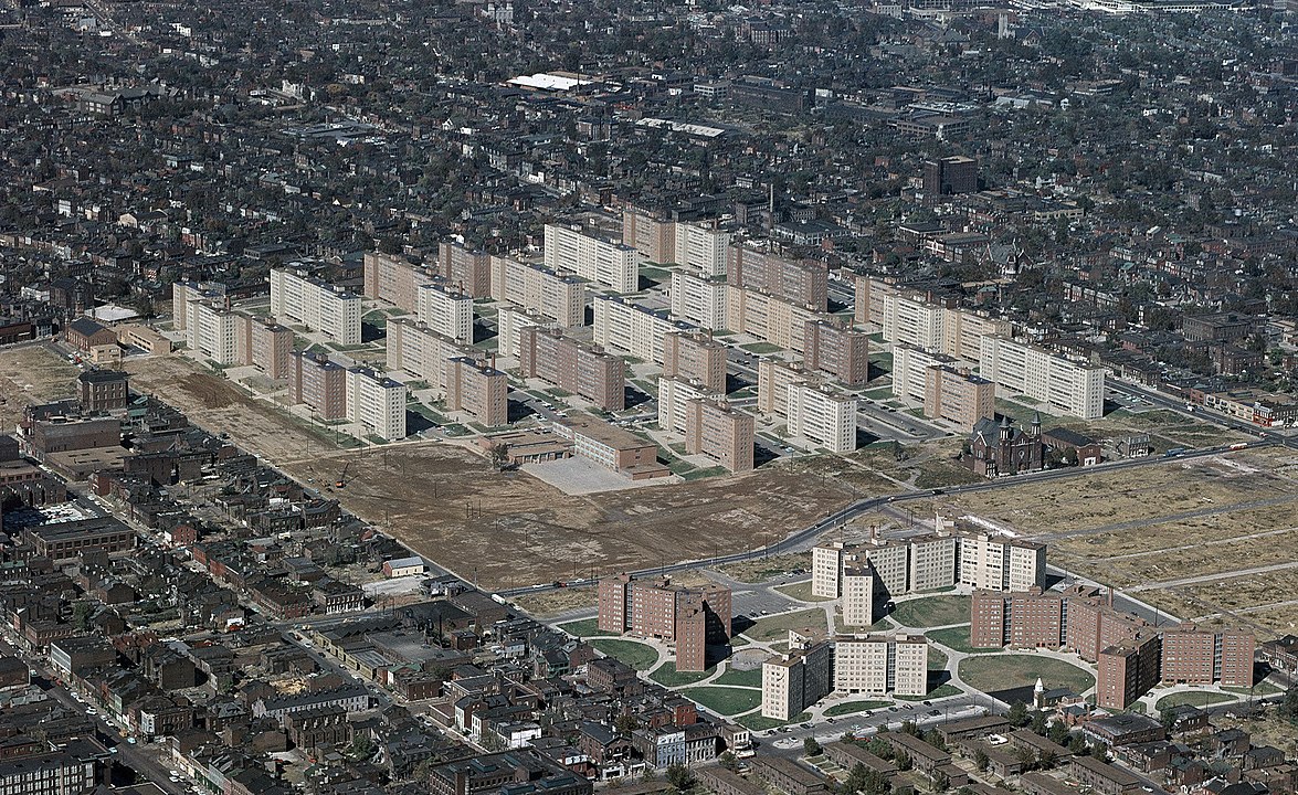 Urban Relocation Program (1950s–1970s)