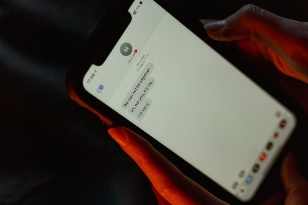 Screenshotting Private Messages