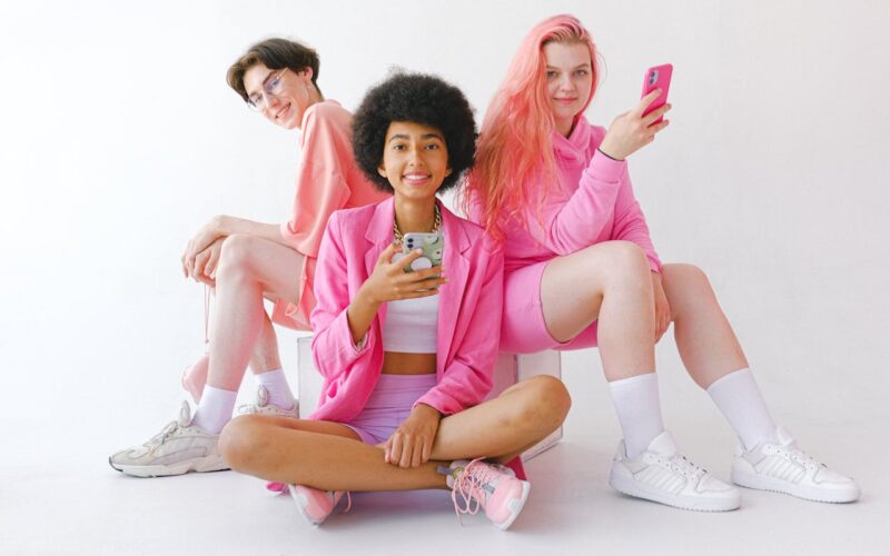 10 Ways Teen Fashion Has Totally Flipped in the Last 20 Years
