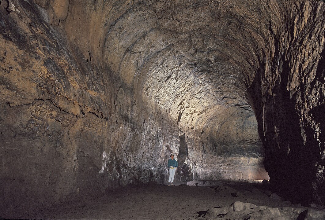Lava River Cave, Oregon