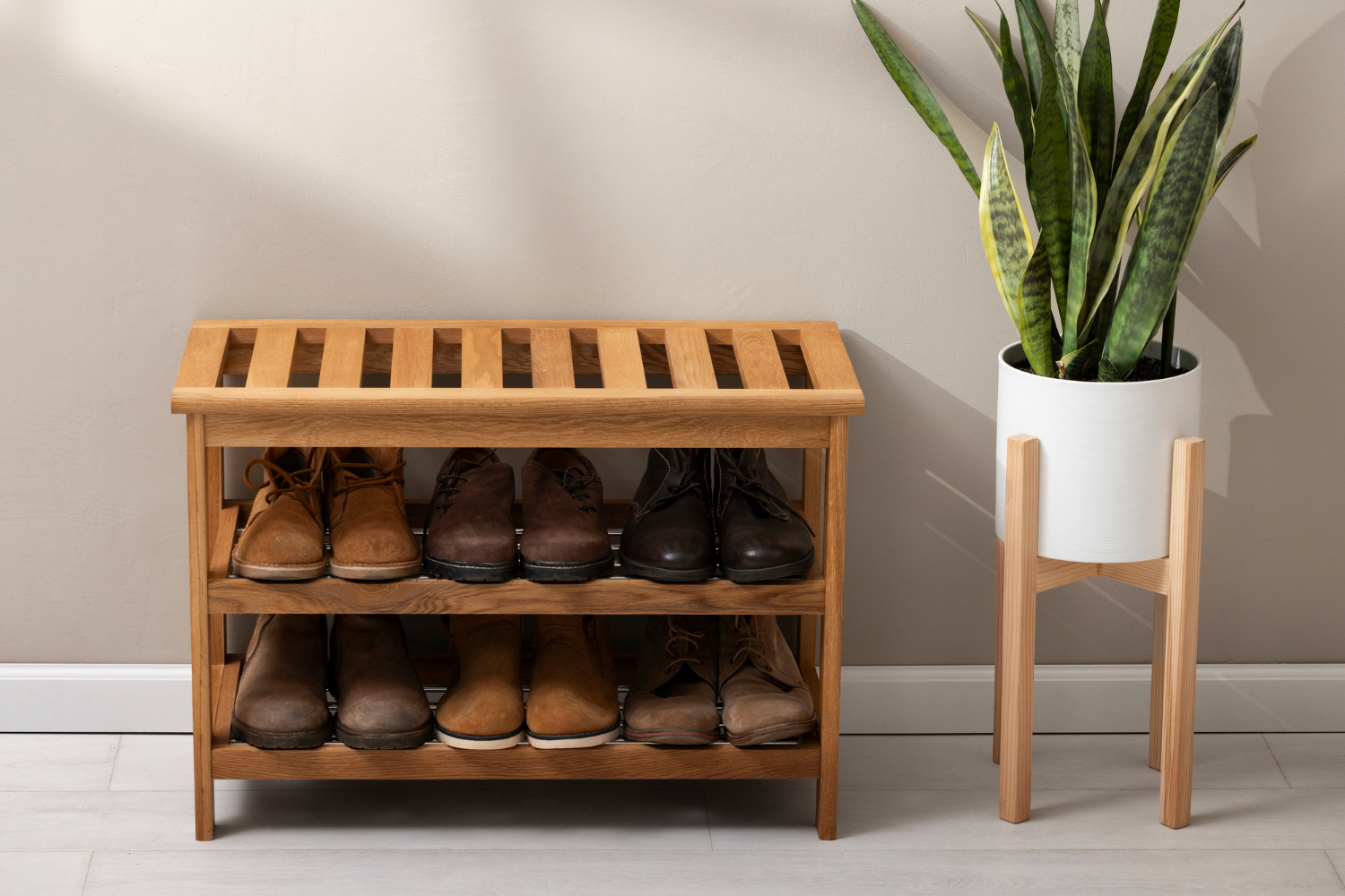 Lift-Top Bench Seating