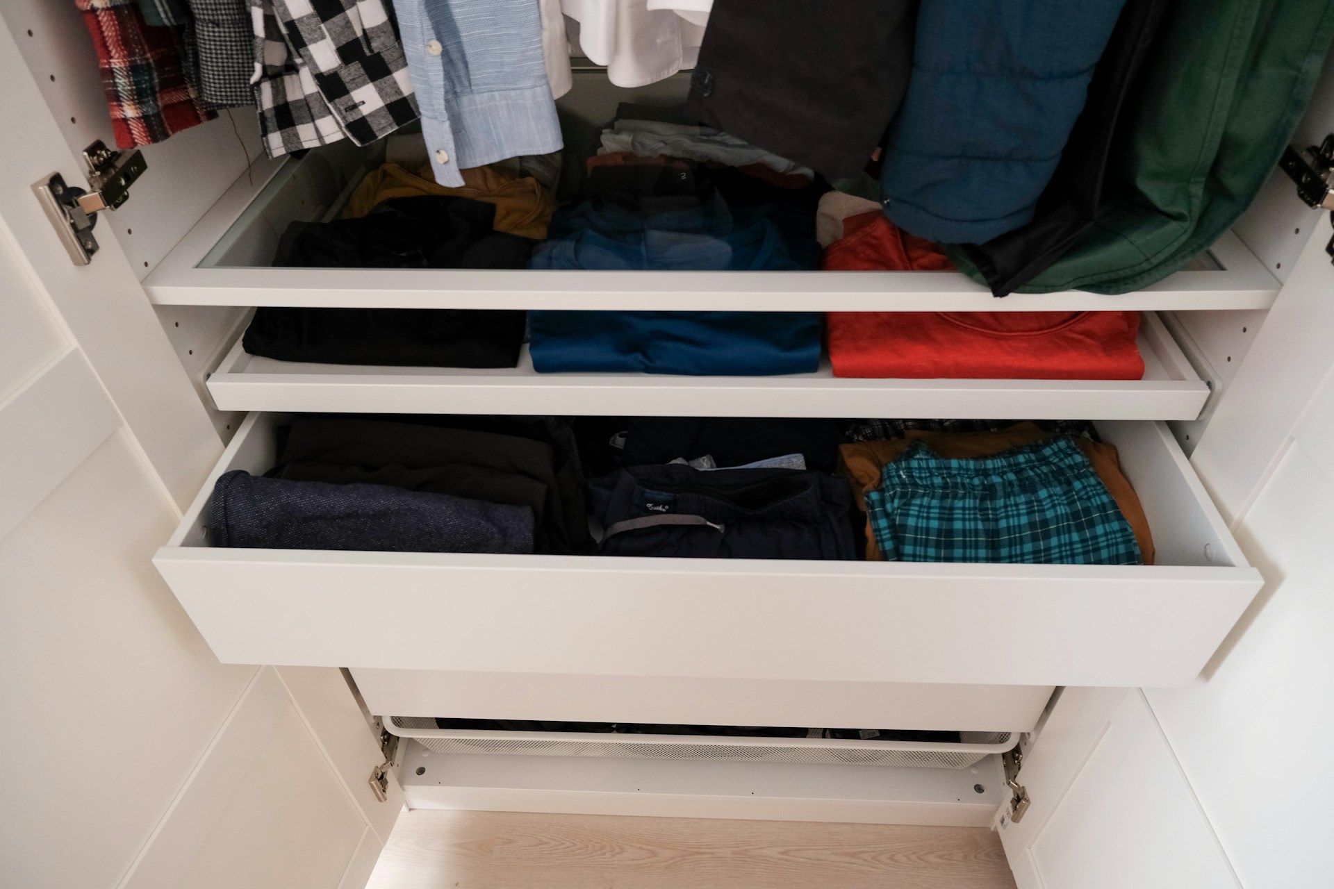 Linen Closet And Bedding Cycle