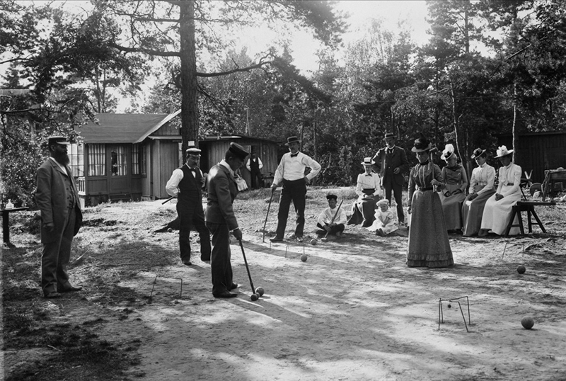 Croquet and Roque (1900, 1904)