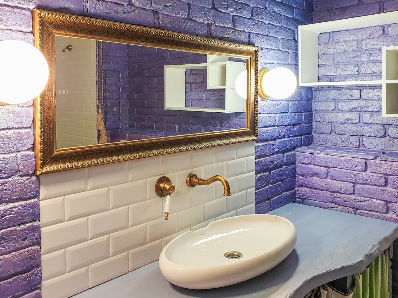 Colored Bathroom Accents