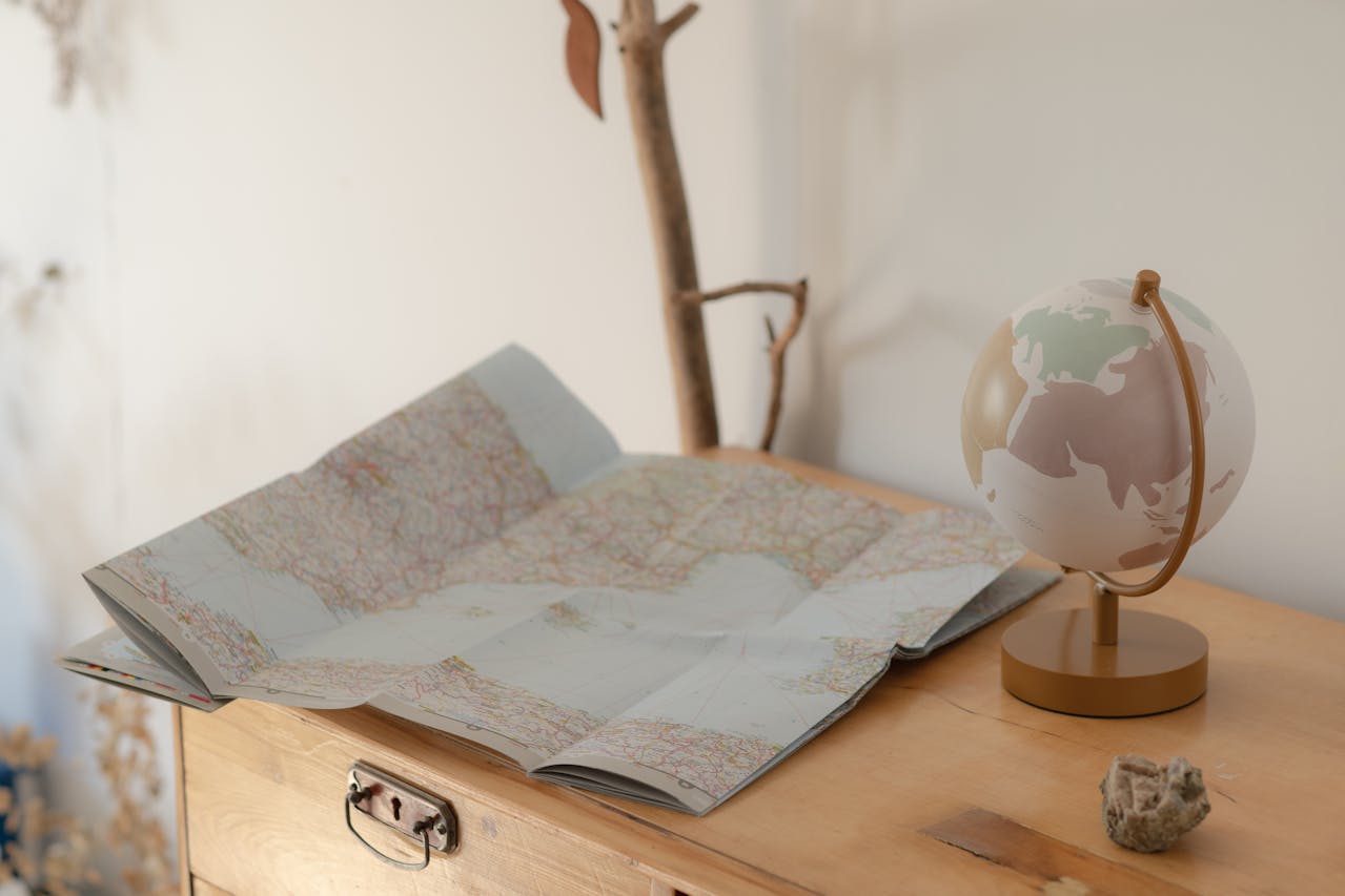 Map or Globe Displays
