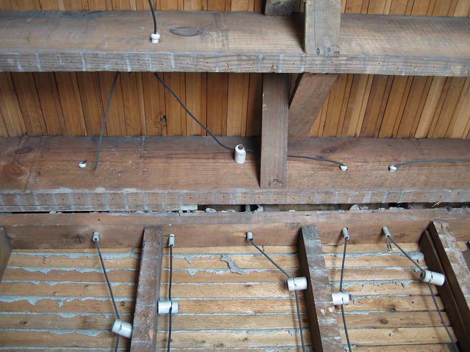 Knob-And-Tube Extended With Modern Cable