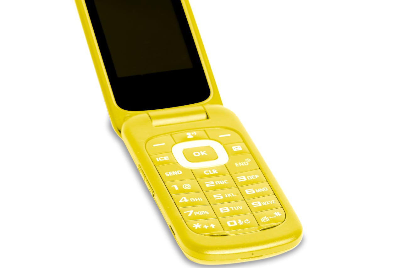 Flip Phones And Light Phones