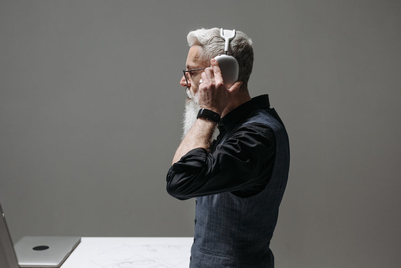 Open Offices And Constant Pings