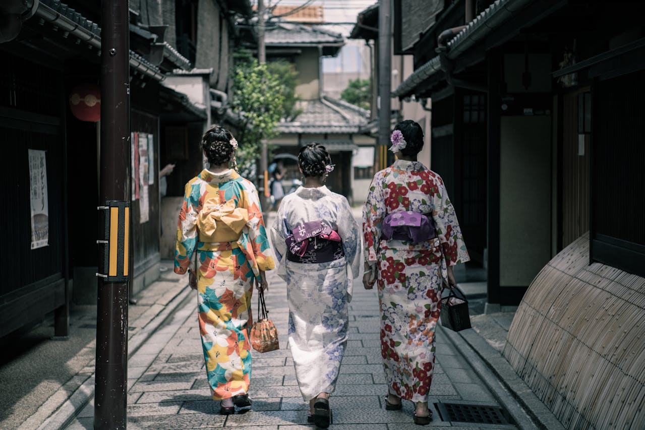 Kyoto’s Gion Protects Its Lanes