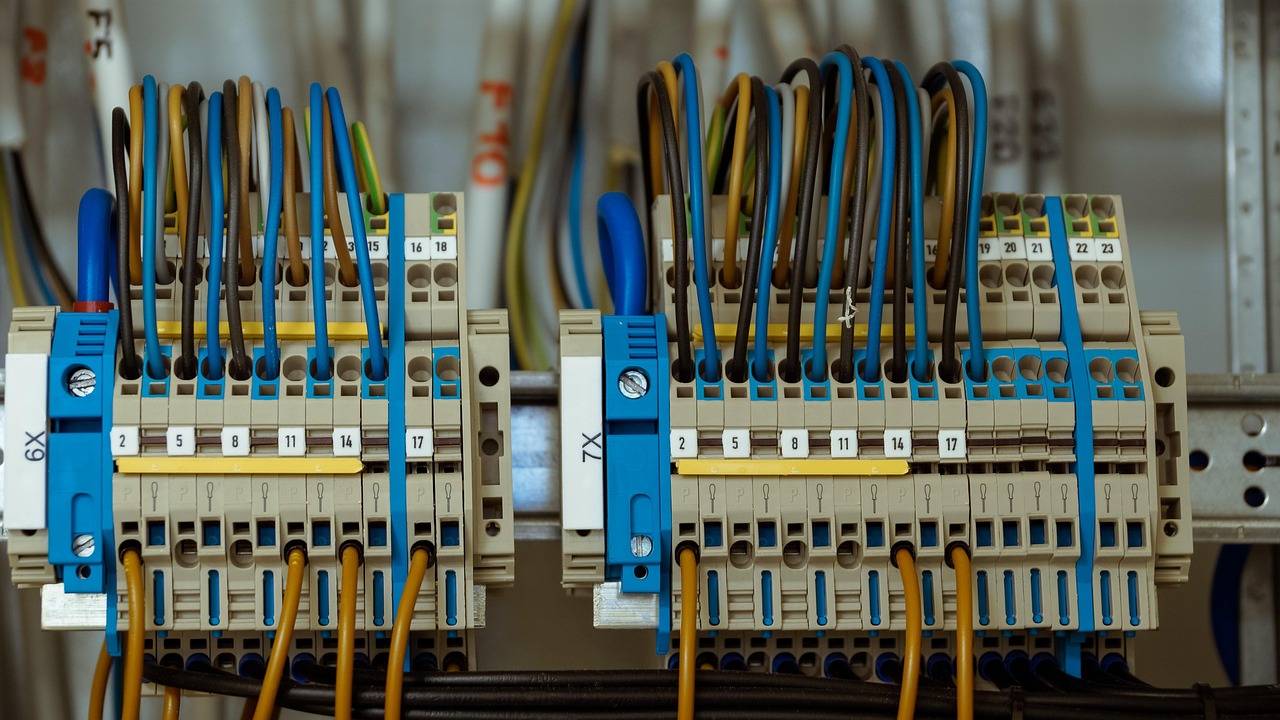 Unlabeled Or Misleading Circuit Directories