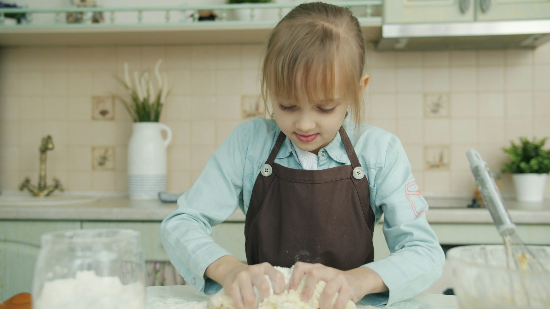 Children Cooking Solo