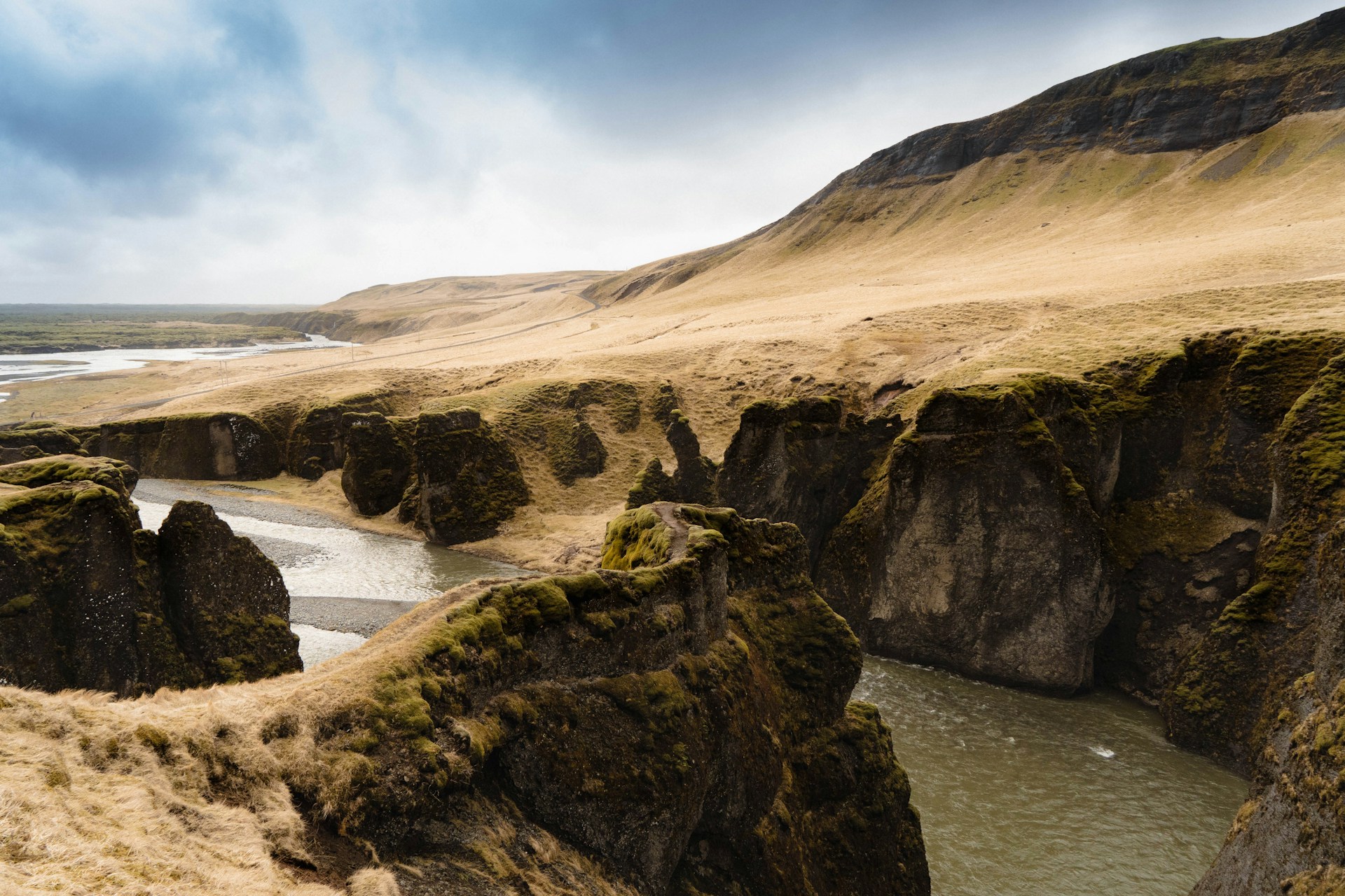 Fjaðrárgljúfur Canyon, Iceland
