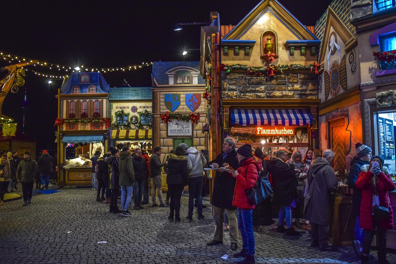 Cambria Christmas Market, California