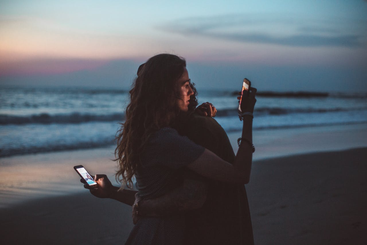 10 Things a New Partner Does That Is Actually Digital Snooping